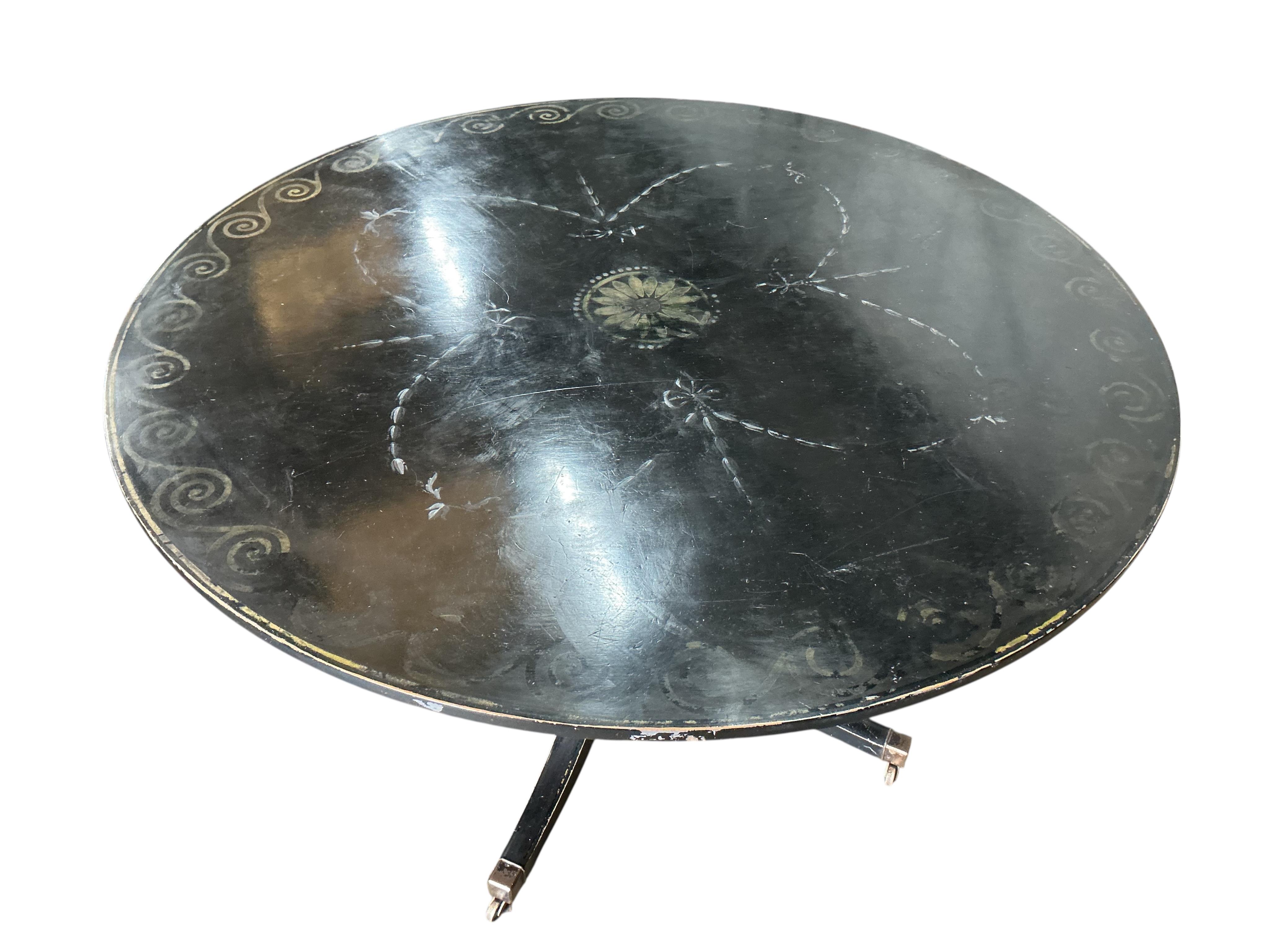 A Regency style circular painted breakfast table, diameter 122cm, height 71cm
